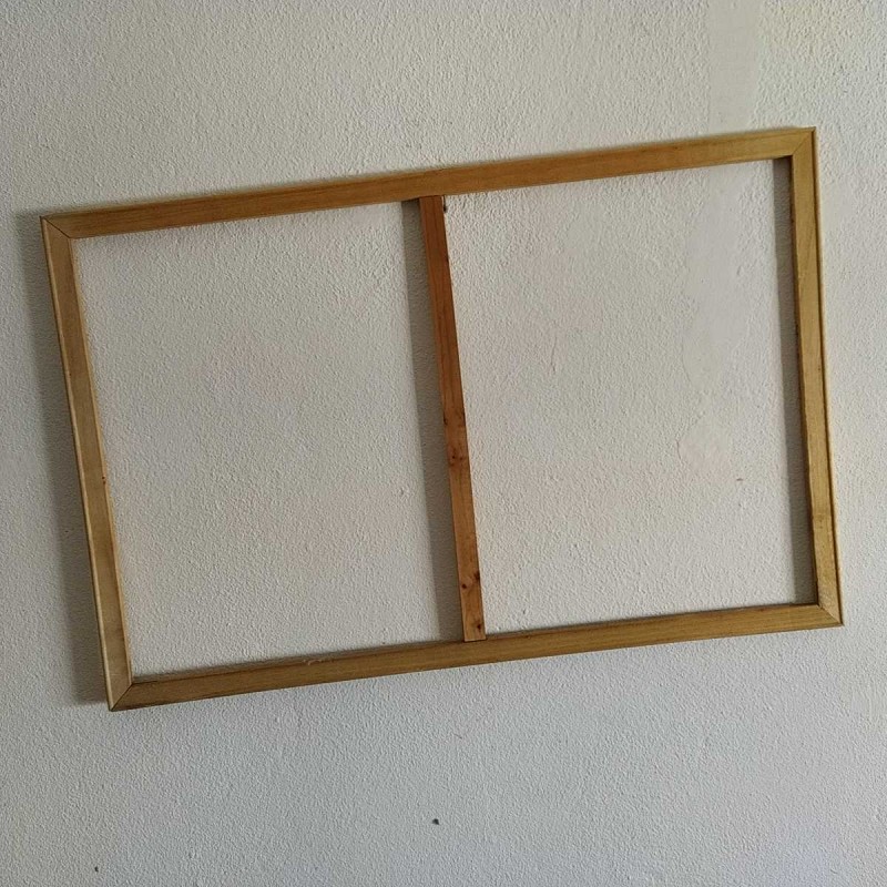 Moldura 60 x 90 x 1,5cm em Madeira