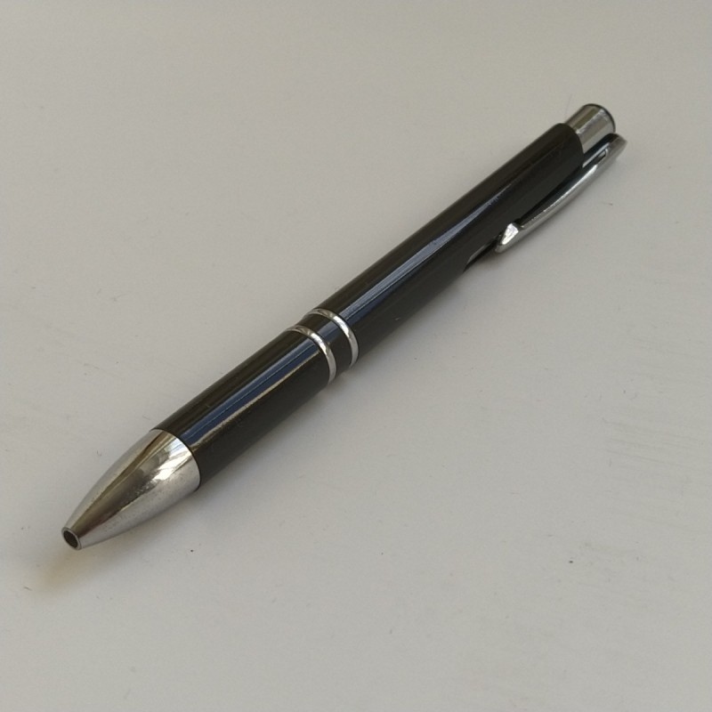 Caneta Preta e Prata