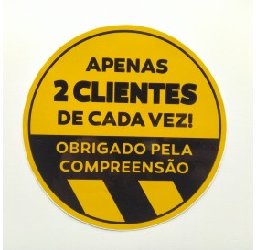Apenas 2 clientes de cada vez - Aviso