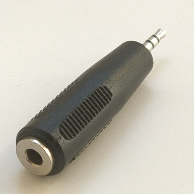 Adaptador Audio Jack 3.5 Macho 2.5 Fêmea