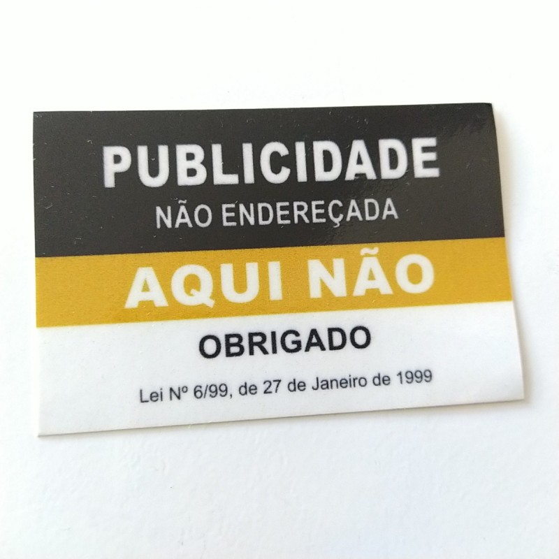 "Publicidade Não Endereçada Aqui Não" Autocolante Preto/Dourado